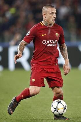 ROME, 02-04-2018 , Stadium Olimpico , season 2017 2018 , Champions League semi final second leg. AS Roma player Radja Nainggolan on the ball during the game AS Roma - Liverpool . AS Roma - Liverpool  x2162632x