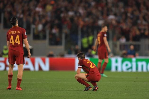 2nd May 2018, Stadio Olimpico, Rome, Italy; UEFA Champions League football, semi final, 2nd leg, AS Roma versus Liverpool; Dejected Roma players at full time as they lose 7-6 on aggregate  ActionPlus12019085