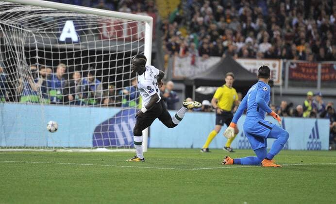 IPP20180502 Football - soccer: UEFA Champions League 2017 2018, AS Rom - FC Liverpool, Sadio Mane Segna il gol del 0-1 ? (Hinweis: Verwendung nur in Deutschland - only Germany) *** IPP20180502 Football soccer UEFA Champions League 2017 2018 AS Roma Liverpool Sadio Mane Segna il gol del 0 1 Note Use only in Germany only Germany 