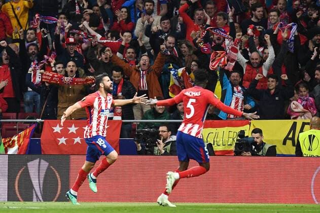 Bilder des Tages - SPORT Atletico Madrid v Arsenal UEFA Europa League Semi-Final Diego Costa of Atletico Madrid (left) celebrates scoring their first goal to make it Atletico Madrid 1 Arsenal 0 during the UEFA Europa League Semi-Final match at the Wanda Metropolitano Stadium, Madrid Content Not Available For UK Newspapers Copyright: xKristianxKanex FIL-11741-0013