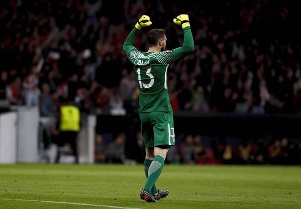 Jan Oblak of Atletico de Madrid celebrates a goal during the UEFA Europe League 2017 18 Semi final second leg match between Atletico de Madrid and Arsenal at Wanda Metropolitano Stadium in Madrid on May 3, 2018. (Photo by Guille Martinez Cordon Press)  xGuillexMartinezx xEuropaxLeaguex2017 18:xAtleticoxdexMadridxvsxArsenalx