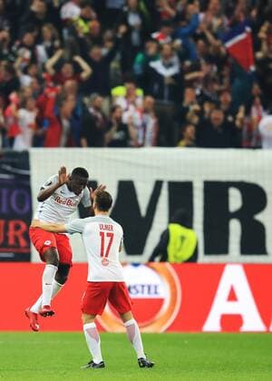 SOCCER - EL, RBS vs Marseille SALZBURG,AUSTRIA,03.MAY.18 - SOCCER - UEFA Europa League, semifinal, Red Bull Salzburg vs Olympique Marseille. Image shows the rejoicing of Amadou Haidara (RBS) and Andreas Ulmer (RBS). GEPAxpictures xMarioxBuehner