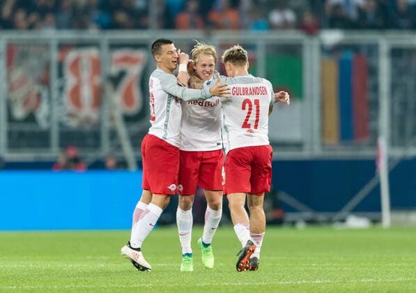 03 05 2018 Red Bull Arena Salzburg UEFA UEFA Champions League Finals FC Barcelona vs Olympique Marseille Semi Finals Rueckspiel im Bild Torjubel to 2 0 by Xaver Schlager FC Salzburg during the UEFA Europa League Semifinal 2nd Leg Match between FC Salzburg and Olympique Marseille at the Red Bull Arena in Salzburg Austria on 2018 05 03 Salzburg  EX_ADE