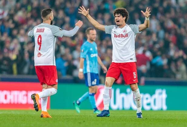 03 05 2018 Red Bull Arena Salzburg UEFA Champions League Salzburg vs Olympique Marseille Semifinals Rueckspiel im Bild Torjubel Salzburg after 2 0 by own-goal by Bouna Sarr Olympique Marseille Munas Dabbur FC Salzburg Andre Ramalho FC Salzburg during the UEFA Europa League Semifinal 2nd Leg Match between FC Salzburg and Olympique Marseille at the Red Bull Arena in Salzburg Austria on 2018 05 03 Salzburg  EX_FEI