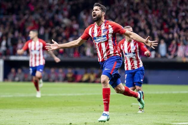 Bilder des Tages - SPORT Atletico de Madrid Diego Costa and Antoine Griezmann celebrating a goal during Europa League Semi Finals First Leg match between Atletico de Madrid and Arsenal FC at Wanda Metropolitano in Madrid, Spain. May 03, 2018.  (20180503021)