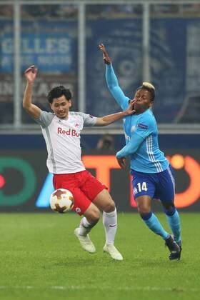 SOCCER - EL, RBS vs Marseille SALZBURG,AUSTRIA,03.MAY.18 - SOCCER - UEFA Europa League, semifinal, Red Bull Salzburg vs Olympique Marseille. Image shows Takumi Minamino (RBS) and Clinton Mua Njie (Marseille). GEPAxpictures xMathiasxMandl