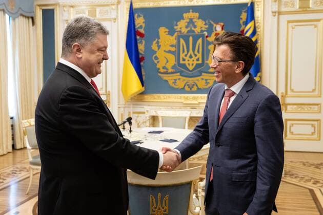 President Petro Poroshenko meets with UEFA Events SA CEO Martin Kallen in Kyiv Kyiv  Copyright: PalinchakxMikhail 518487