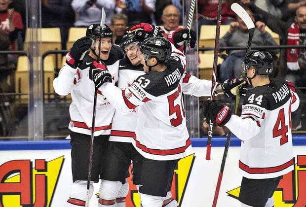 Canada celebrates goal 1-0 by Pierre-Luc Dubois, Canada, during the IIHF World Championship WM Weltmeisterschaft Group B match between USA and Canada in Jyske Bank Boxen in Herning, Denmark, Friday, May 4, 2018.. , Herning Jylland Denmark  Copyright: HenningxBagger HenningxBaggerx COP105 spdk20180504-162418-L