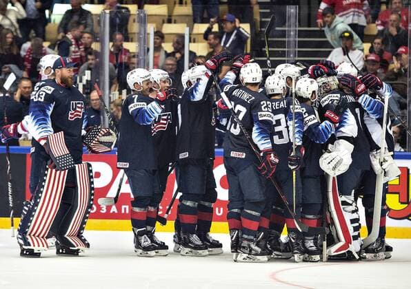 Eishockey WM, Kanada - USA USA celebrates their victory in overtime during the IIHF World Championship WM Weltmeisterschaft Group B match between USA and Canada in Jyske Bank Boxen in Herning, Denmark, Friday, May 4, 2018.. , Herning Jylland Denmark  Copyright: HenningxBagger HenningxBaggerx COP105 spdk20180504-190020-L