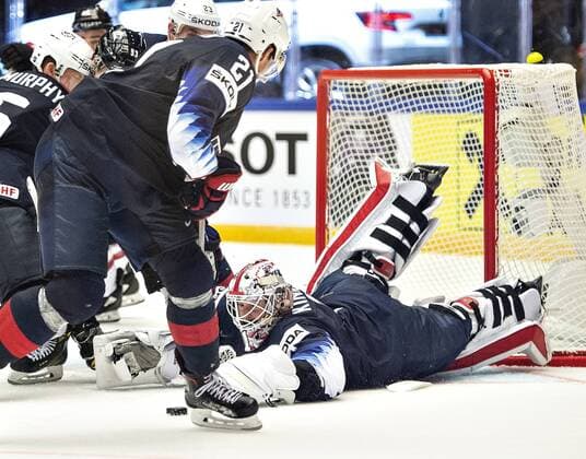 goalkeeper Keith Kinkaid , USA saves during the IIHF World Championship WM Weltmeisterschaft Group B match between USA and Canada in Jyske Bank Boxen in Herning, Denmark, Friday, May 4, 2018.. , Herning Jylland Denmark  Copyright: HenningxBagger HenningxBaggerx COP105 spdk20180504-190314-L