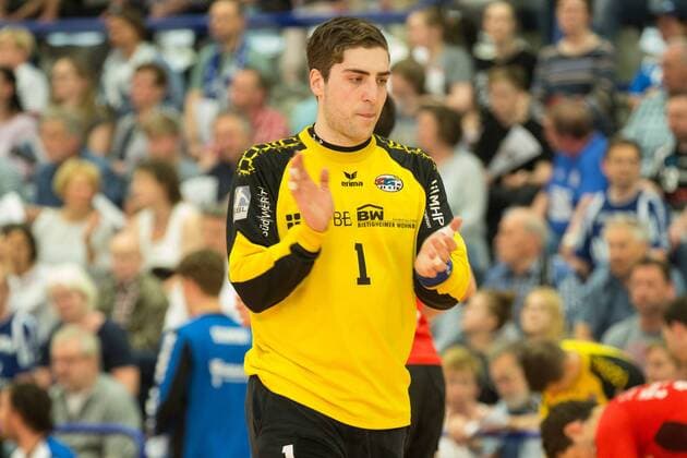 Domenico Ebner 1 SG BBM Bietigheim claps before the start Bergischer HC vs SG BBM Bietigheim Handball 2 Bundesliga 04 05 18 Solingen NRW Germany Klingenhalle Copyright: xcdnx