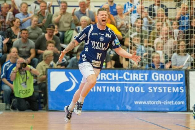 Torjubel Arnor Thor Gunnarsson 11 Bergischer HC Bergischer HC vs SG BBM Bietigheim Handball 2 Bundesliga 04 05 18 Solingen NRW Germany Klingenhalle Copyright: xcdnx