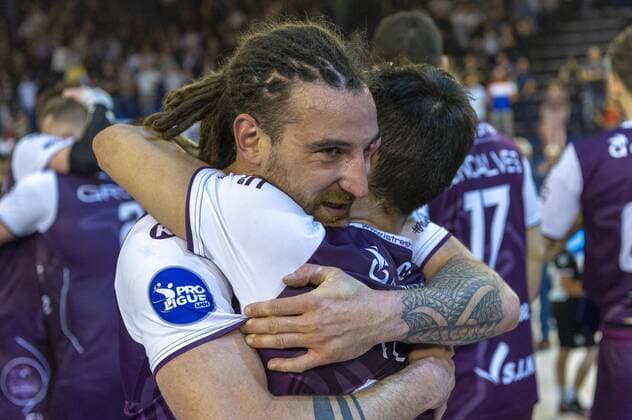Handball, Istres OPH ist französischer Meister Joie equipe Istres HANDBALL : Istres vs Dijon - Proligue - Istres - 04 05 2018 NorbertScanella Panoramic 