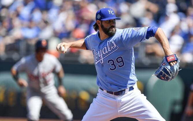 May 5, 2018 - Kansas City, MO, USA - Kansas City Royals pitcher Jason Hammel throws in the first inning against the Detroit Tigers on Saturday, May 5, 2018, at Kauffman Stadium in Kansas City, Mo. Detroit at Kansas City - ZUMAm67_ 20180505_zaf_m67_020 Copyright: xJohnxSleezerx