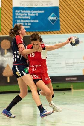 Sulamith Klein SG H2Ku Herrenberg Kuties 07 Sophia Sommerrock Kurpfalz Baeren 19 SG H2Ku Herrenberg Kuties vs Kurpfalz Baeren Handball 2 Bundesliga Women HBF season 17 18 05 05 2018 SG H2Ku Herrenberg Kuties vs Kurpfalz Baeren Handball 2 Bundesliga Women HBF season 17 18 05 05 2018 Herrenberg Copyright: xEibner-Pressefoto WolfgangxFrankx SGH