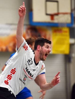 05 05 2018 xpsx Handball 3 Liga HSG Hanau TV Grosswallstadt v l rejoicing Hannes Geist Hanau Hanau Hessen Germany