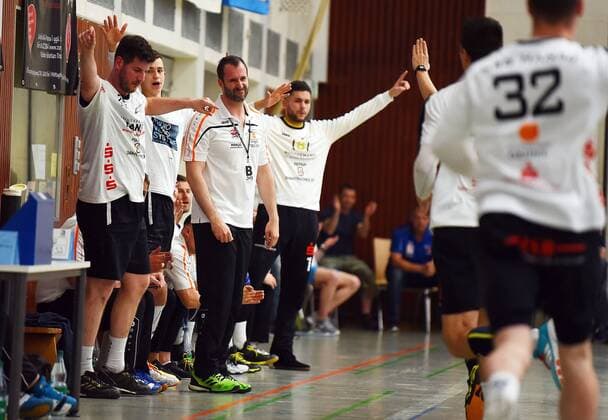 05 05 2018 xpsx Handball 3 League HSG Hanau TV Grosswallstadt v l Coach Patrick Beer HSG Hanau Hanau Hessen Germany