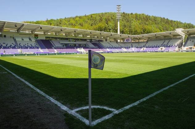 The Erzgebirgsstadion about two hours before kick-off SG Dynamo Dresden FC Erzgebirge Aue Soccer 2 League Season 2017 2018 33 Matchday Erzgebirgsstadion Aue 06 May 2018