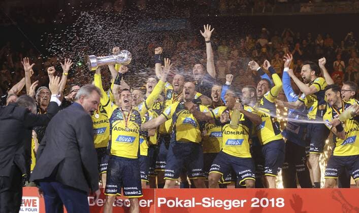 Victory cheers of the Löwen Handball Final Four Tournament in Hamburg on Sun 06 05 2018 Final Rhein Neckar Löwen Burgdorf Hannover 30 26