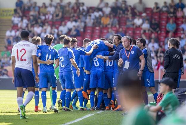 7th May, Bankss Stadium, Walsall, England; UEFA Under 17 European Championships, England U17s versus Italy U17s; Alessio Riccardi of Italy celebrates with the bench after scoring in the 13th minute (0-1)  ActionPlus12021740