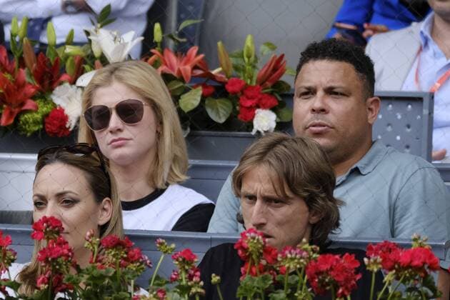 May 9, 2018 - Madrid, Spain - Ronaldo Nazario during day five of the Mutua Madrid Open tennis tournament at the Caja Magica on May 9, 2018 in Madrid, Spain. Mutua Madrid Open - Day Five  - ZUMAn230 20180509_zaa_n230_1009 Copyright: xOscarxGonzalezx