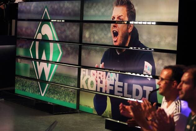 FLORIAN KOHFELDT UND WERDER BREMEN LOGO AUF EINEM MONITOR DAS AKTUELLE SPORTSTUDIO ZDF MAINZ 