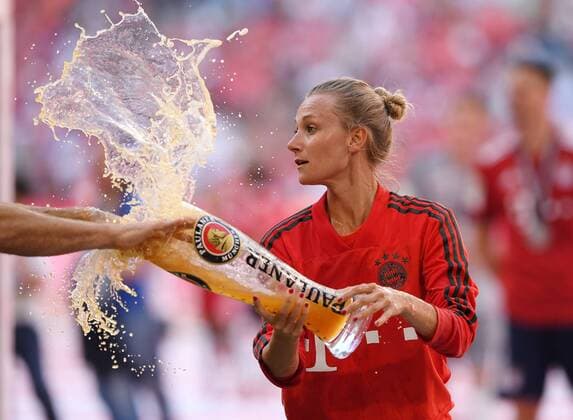 FOOTBALL 1 BUNDESLIGA SEASON 2017 2018 34 GAME DAY FC Bayern Muenchen VfB Stuttgart 12 05 2018 FC Bayern celebrates winning the 28 German championship team manager Kathleen Krueger li with Weissbier Muenchen