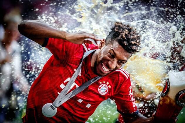 Kingsley Coman FC Bayern Muenchen 29 gets a beer shower FC Bayern Muenchen vs VfB Stuttgart 1 Bundesliga Soccer 12 05 2018 FC Bayern Muenchen vs VfB Stuttgart 1 Bundesliga Soccer 12 05 2018 Muenchen Copyright: xLanger Eibner-Pressefotox EP_HLR