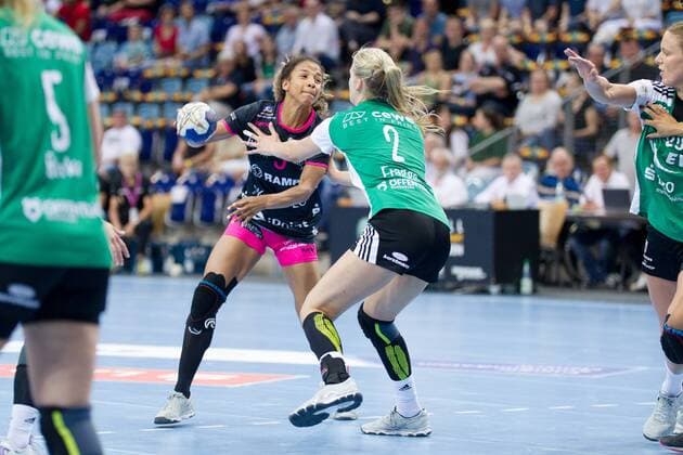 Handball vs VfL Oldenburg Handball vs TuS Metzingen VfL Oldenburg Handball vs VfL Oldenburg Handball vs TuS Metzingen Handball Handball Bundesliga Season 2017 2018 13 05 2018 Oldenburg Copyright: xDanielxReinelt xEibner-Pressefotox EP_drt