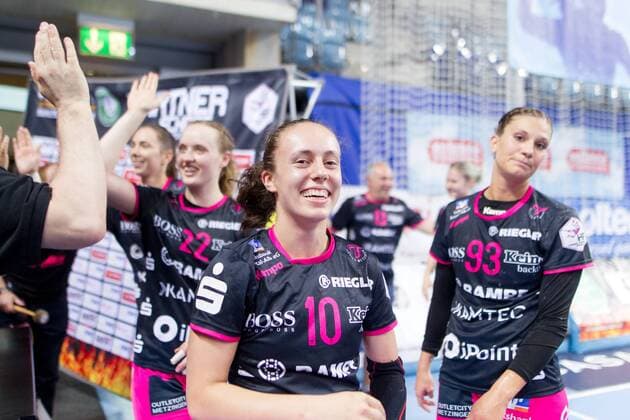 VfL Oldenburg Handball vs TuS Metzingen VfL Oldenburg Handball vs TuS Metzingen Handball Handball vs Oldenburg Copyright: xDanielxReinelt xEibner-Pressefotox EP_drt