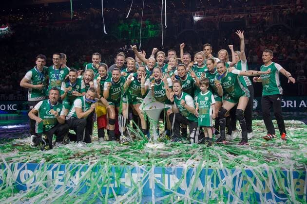 (180514) -- BUDAPEST, May 14, 2018 -- Players of Gyori Audi ETO KC of Hungary celebrate their victory in the EHF Women s Champions League Final Four competition at the Papp Laszlo Sports Arena in Budapest, Hungary, on May 13, 2018. Gyori Audi ETO KC beat Macedonia s HC Vardar 27-26 in the final match. ) (SP)HUNGARY-BUDAPEST-EUROPE-HANDBALL-WOMEN-CHAMPIONS LEAGUE-FINAL FOUR AttilaxVolgyi 