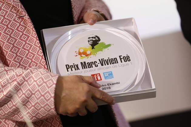 Prix remis a Karl Toko Ekambi FOOTBALL : Remise du Prix Marc Vivien Foe - 14 05 2018 GwendolineLeGoff Panoramic 