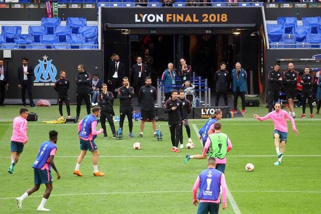 Atletico Madrid Training Atletico Madrid Manager Diego Simeone during the Atletico Madrid training session at Stade de Lyons, Lyons Content Not Available For UK Newspapers Copyright: xPaulxChestertonx FIL-11802-0025