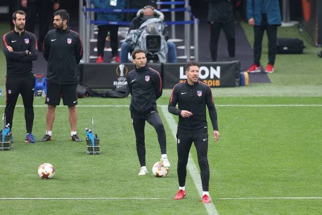 Atletico Madrid Training Atletico Madrid Manager Diego Simeone during the Atletico Madrid training session at Stade de Lyons, Lyons Content Not Available For UK Newspapers Copyright: xPaulxChestertonx FIL-11802-0023