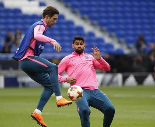 Fußball, EL, Finale, Training Atletico Madrid Entrenamiento del Atlético antes de la final de la Europa League ante el Olympique de Marsella. En la imagen, Diego Costa y Vrsaljko. Atlético training session before the final of the Europa League against Olympique Marseille. In this picture, Diego Costa and Vrsaljko. 