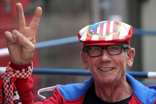 Bilder des Tages - SPORT Fußball, EL, Finale, Atletico Madrid Fans in Lyon A Atletico Madrid s fan gestures in Lyon, France, several hours before the starting of the UEFA Europa League s final match between Atletico Madrid and Olympique Marseille on 16 May 2018. Preparations for Europa League final Atletico Madrid - Olympique Marseille !ACHTUNG: NUR REDAKTIONELLE NUTZUNG!  Copyright: xMARISCALx GRAF8247 20180516-636620800195960038