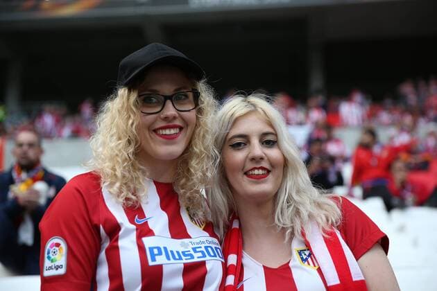 FuÃŸball, EL, Finale, Atletico Madrid Fans in Lyon 16th May 2018, Stade de Lyon, Lyon, France; Europa League football final, Marseille versus Atletico Madrid; Atletico fans ready for their team before the match in team colours  ActionPlus12025908