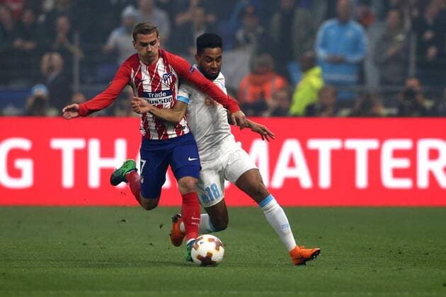 Fußball, EL, Finale, Olympique Marseille - Atletico Madrid SOCCER - EL, Atletico vs Marseille LYON,FRANCE,16.MAY.18 - SOCCER - UEFA Europa League, final, Atletico Madrid vs Olympique Marseille. Image shows Antoine Griezmann (Madrid) and Jordan Amavi (Marseille). GEPAxpictures xDanielxGoetzhaber