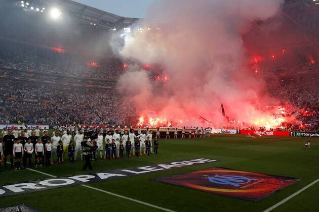 Fußball, EL, Finale, Olympique Marseille - Atletico Madrid Flares at the stands during the UEFA Europa League final between Olympique Marseille and Atletico Madrid at the Parc Olympique Lyonnais stadium in Lyon, France, 16 May 2018. Olympique Marseille vs. Atletico Madrid !ACHTUNG: NUR REDAKTIONELLE NUTZUNG!  Copyright: xMARISCALx LYO21 20180516-636621021391436574