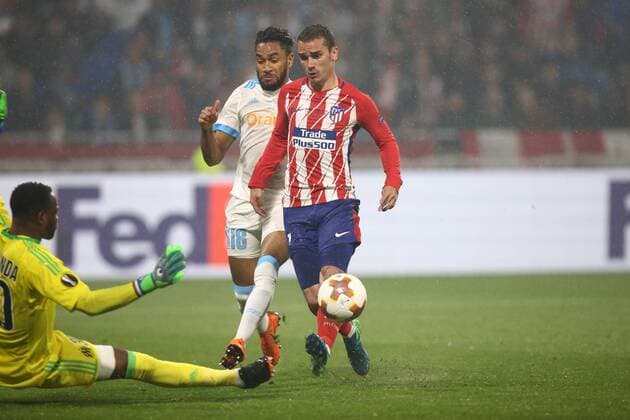 Fußball, EL, Finale, Olympique Marseille - Atletico Madrid SOCCER - EL, Atletico vs Marseille LYON,FRANCE,16.MAY.18 - SOCCER - UEFA Europa League, final, Atletico Madrid vs Olympique Marseille. Image shows Jordan Amavi (Marseille), Antoine Griezmann (Madrid) and Steve Mandanda (Marseille). Keywords: goal. GEPAxpictures xDanielxGoetzhaber