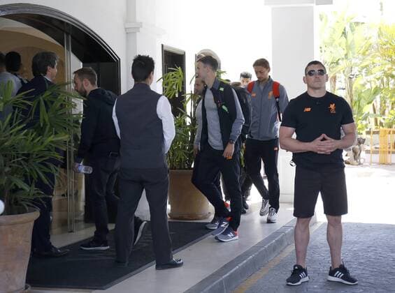 Llegada del Liverpool al hotel La Quinta en Marbella. Arrival of Liverpool at La Quinta hotel in Marbella. 