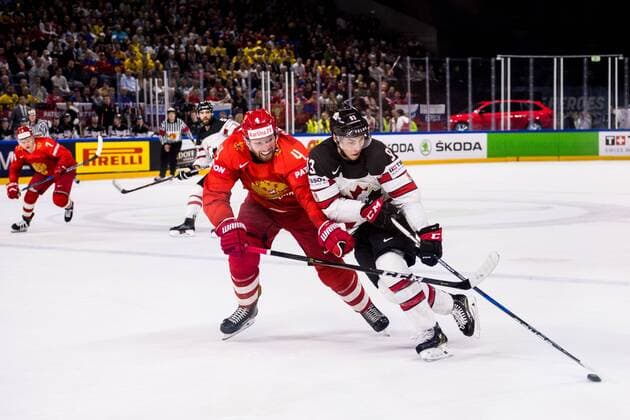 180517 Russias Vladislav Gavrikov and Canadian Ryan Nugent Hopkins during the quarterfinals of the ice hockey World Cup between Russia and Canada on May 17, 2018 in Copenhagen  Copyright: PETTERxARVIDSON BB180517PA017