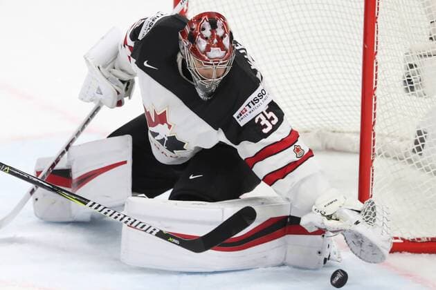 COPENHAGEN, DENMARK - MAY 17, 2018: Canada s goalie Darcy Kuemper in action in the 2018 IIHF Ice hockey Eishockey World Championship WM Weltmeisterschaft Quarterfinal match against Russia at Royal Arena. Anton Novoderezhkin TASS  TS07FE0D