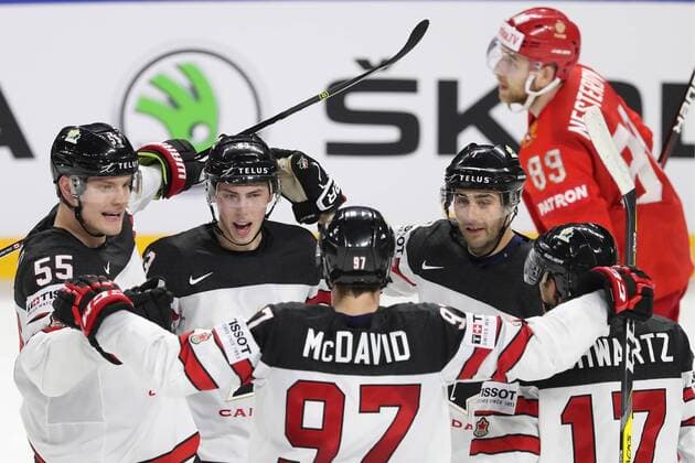 COPENHAGEN, DENMARK - MAY 17, 2018: Canada s Colton Parayko, Ryan Nugent-Hopkins, Connor McDavid, Jordan Eberle, and Jaden Schwartz (L-R front) celebrate scoring in the 2018 IIHF Ice hockey Eishockey World Championship WM Weltmeisterschaft Quarterfinal match against Russia at Royal Arena. Anton Novoderezhkin TASS  TS07FE29