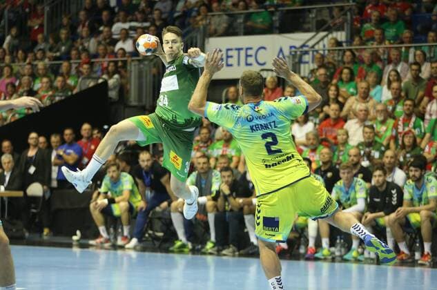 19 05 2018 xcsx Handball EHF Cup Final 4 SC Magdeburg Saint Raphael Var emporer Michael Damgaard SC Magdeburg throws throws Magdeburg