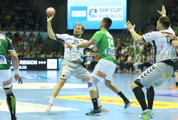 19 05 2018 xcsx Handball EHF Cup Final 4 Fresh on Goeppingen Fuechse Berlin emspor v l Paul Drux Foxes Berlin Zarko Sesum Frisch On Göppingen Battle of the Ball Magdeburg