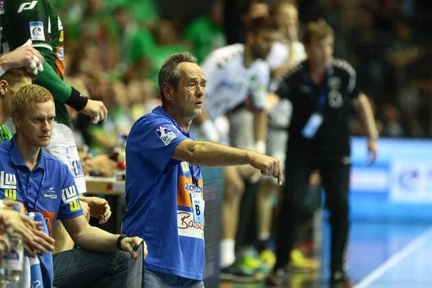 Fresh On Göppingen vs Füchse Berlin Dr Rolf Brack Göppingen Coach gives instructions gesticulates with the arms gesticulate gives instructions Fresh On Göppingen vs. Füchse Berlin Ottostadt Magdeburg EHF Cup Finals 2018 Season 2017 2018 19 05 2018 Magdeburg Copyright: xEibner-Pressefotox EP_taeger