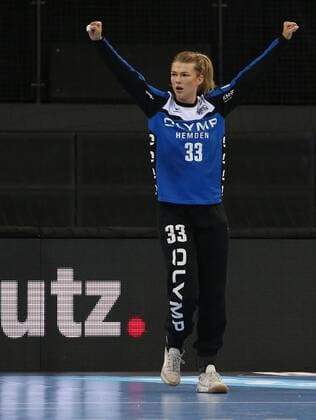 19 05 2018 Germany Stuttgart Handball OLYMP Final4 Season 2017 2018 Semifinal SG BBM Bietigheim vs TuS Metzingen Tess Wester BBM cheers jubilation