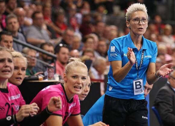 19 05 2018 Germany Stuttgart Handball OLYMP Final4 Season 2017 2018 Semifinals SG BBM Bietigheim vs TuS Metzingen TuS trainer Edina Rott