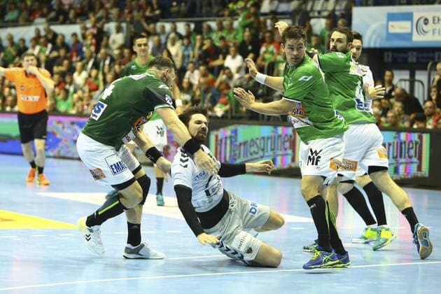 Frisch Auf Göppingen vs Füchse Berlin vl Jacob Bagersted Göppingen 14 Fabian Wiede Berlin 3 Duel Kampf tackle Frisch On Göppingen vs. Füchse Berlin Ottostadt Magdeburg EHF Cup Finals 2018 Season 2017 2018 19 05 2018 Magdeburg Copyright: xEibner-Pressefotox EP_taeger
